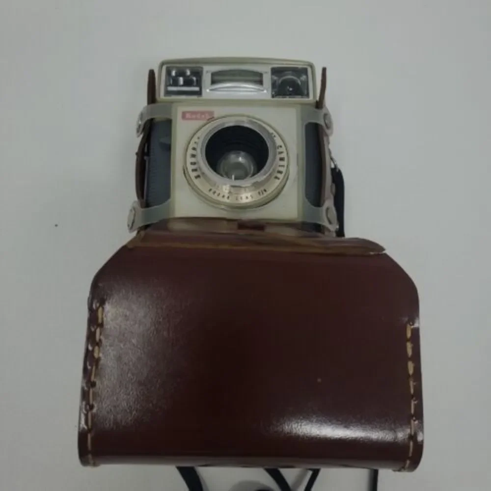 Vintage Kodak Brownie Starmatic II Camera Kodak Lens F/8 Original Case USA Retro